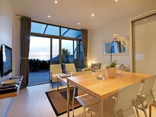 Apartment Sea Escape *